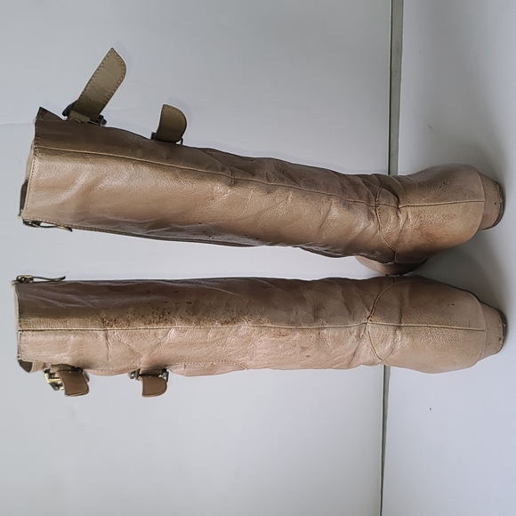 Two Lips Tan / Taupe Leather Boot. Zip Up. Size 8.5. Buckle Detail - Picture 4 of 6